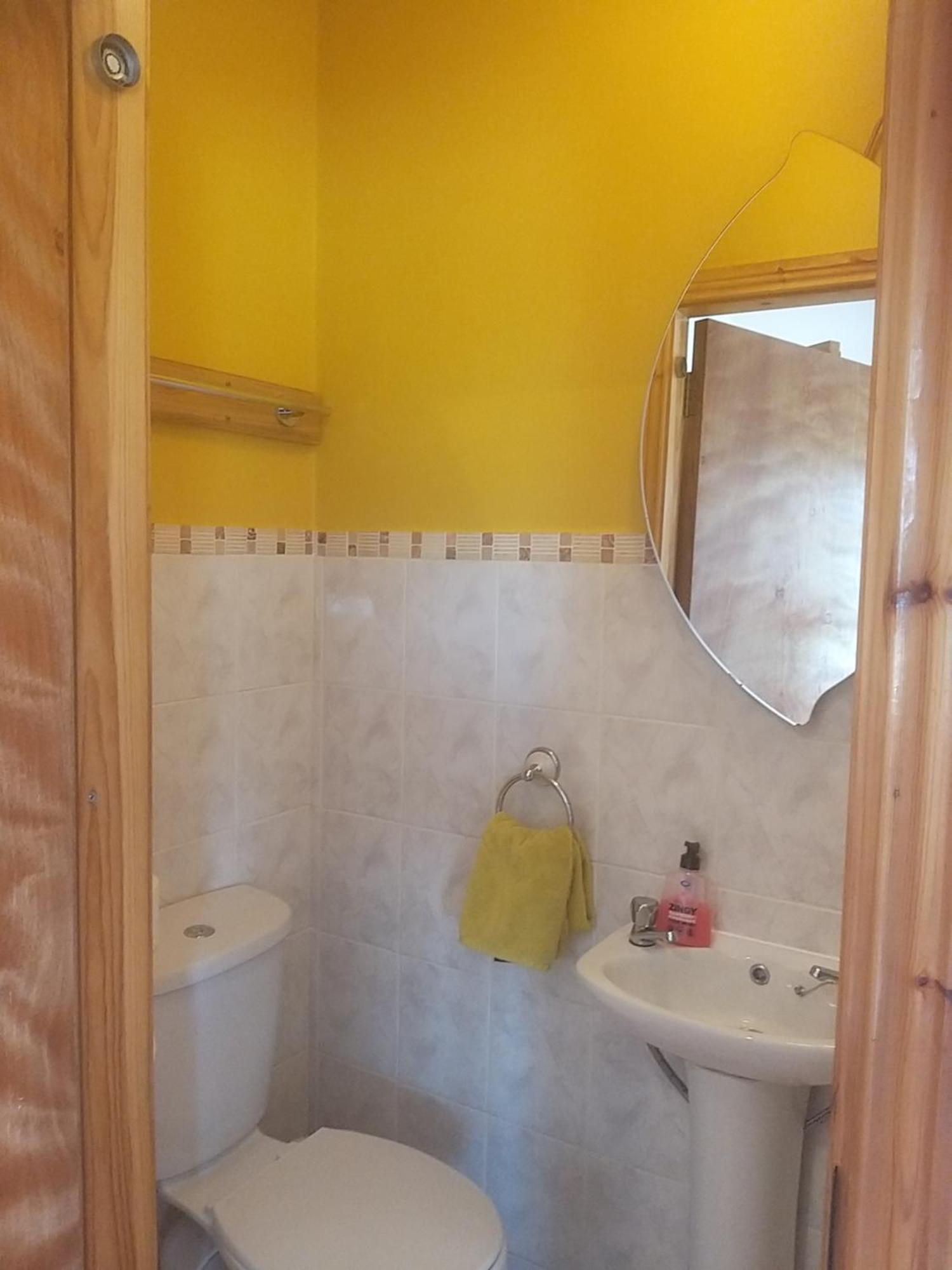 Westhouse Cafe N39 E0A6 Bed & Breakfast Longford Room photo